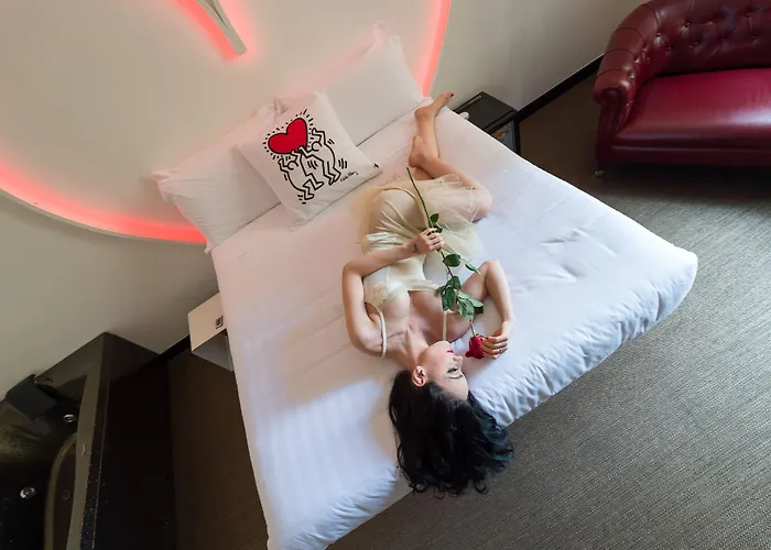 Magenta Campo Dei Fiori 4* Рим
