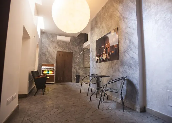 Irooms Campo Dei Fiori Affittacamere